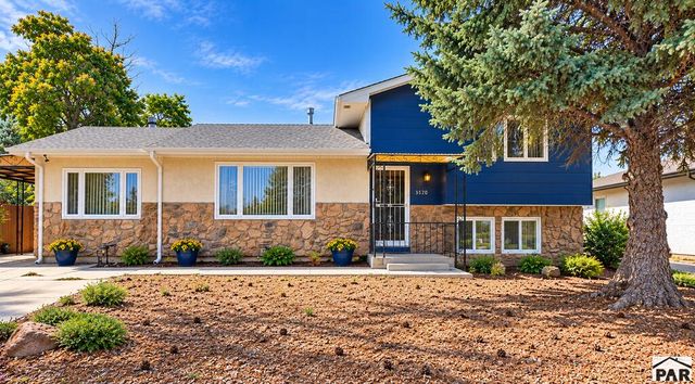 3520 Ivywood Lane, Pueblo, CO 81005