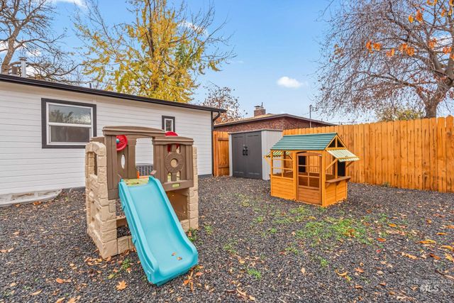 2610 W Malad Street, Boise, ID 83705