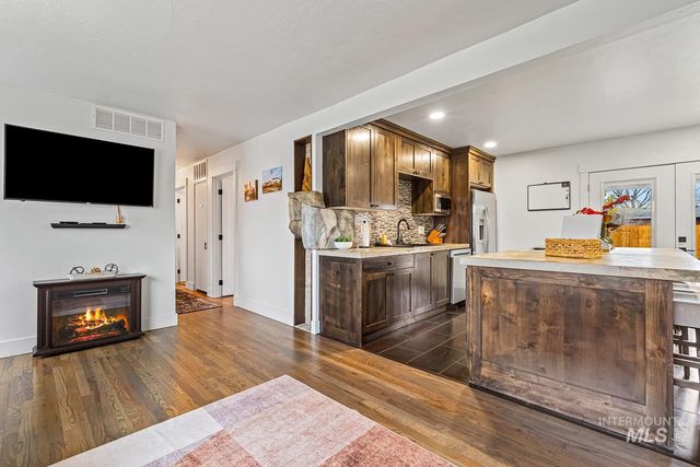 2610 W Malad Street, Boise, ID 83705