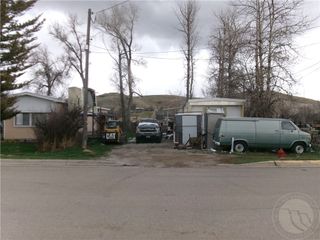 1201/1203 3rd Ave S, Lewistown, MT 59457