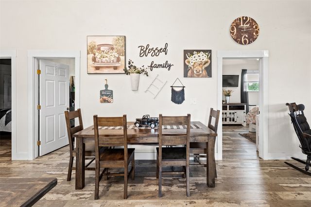 343 Meadow Lark Lane, Bowie, TX 76230