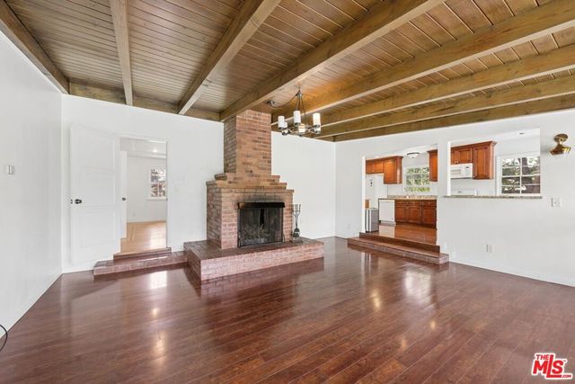 1377 Appleton Way, Los Angeles, CA 90291
