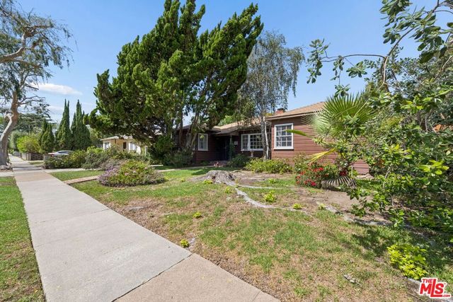 1377 Appleton Way, Los Angeles, CA 90291