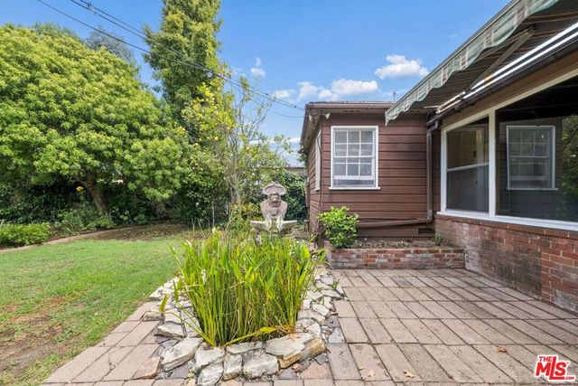 1377 Appleton Way, Los Angeles, CA 90291