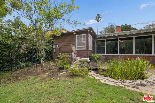 1377 Appleton Way, Los Angeles, CA 90291