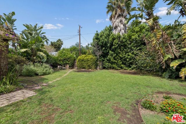 1377 Appleton Way, Los Angeles, CA 90291