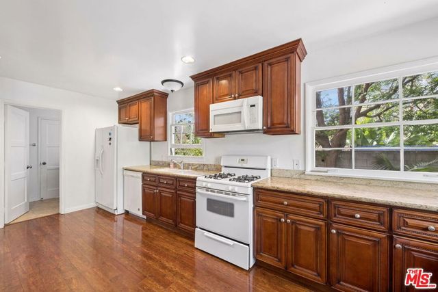 1377 Appleton Way, Los Angeles, CA 90291