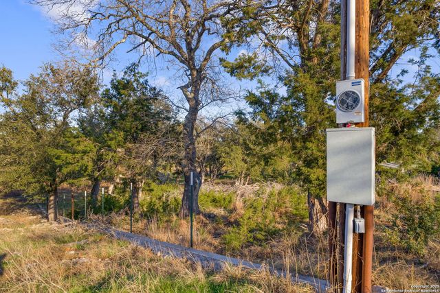 539 Clay Ridge, Canyon Lake, TX 78133