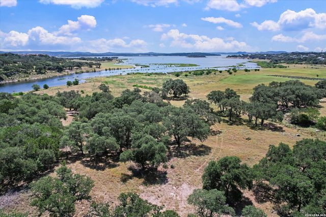 539 Clay Ridge, Canyon Lake, TX 78133