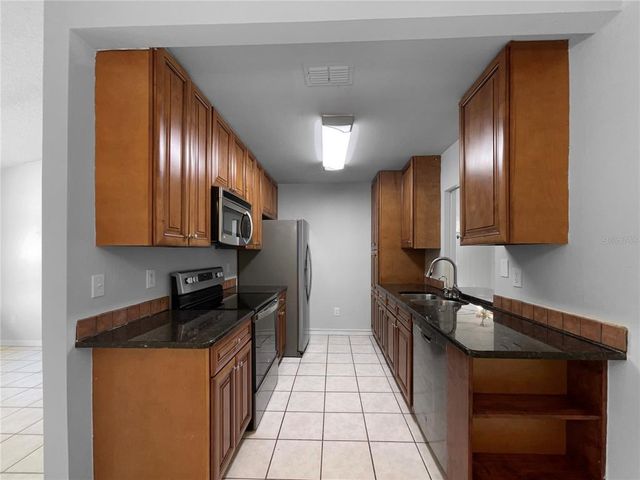 52 HYDRANGEA LANE, Debary, FL 32713