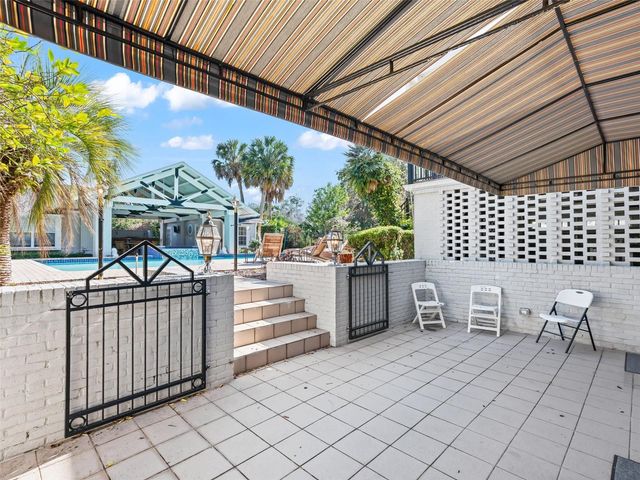 1218 SE 11TH STREET, Ocala, FL 34471