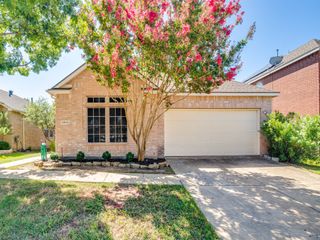 10618 Lansdowne Lane, Rowlett, TX 75089