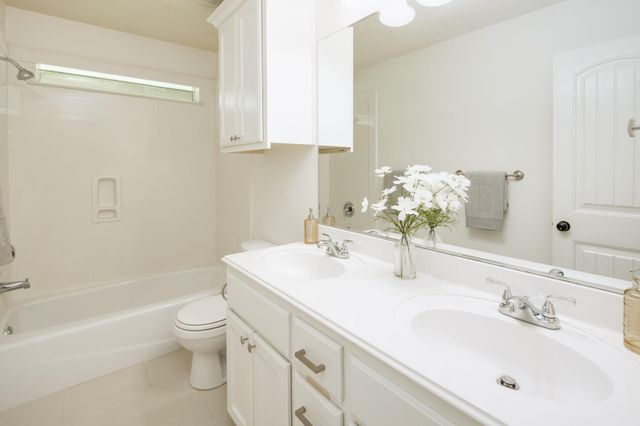 1203 Beacon Court, College Station, TX 77845
