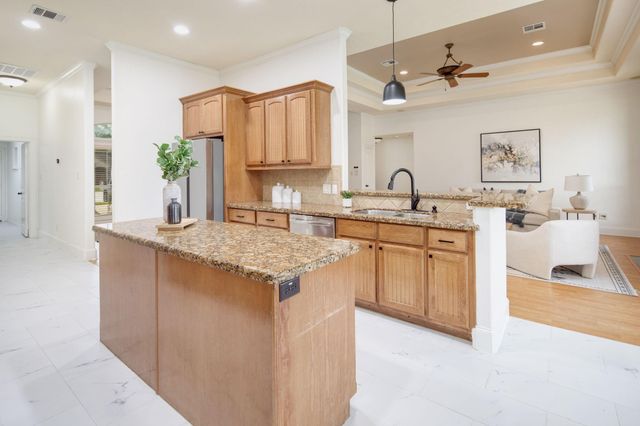 1203 Beacon Court, College Station, TX 77845