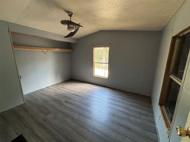 39239 LONGVIEW AVENUE, Zephyrhills, FL 33542