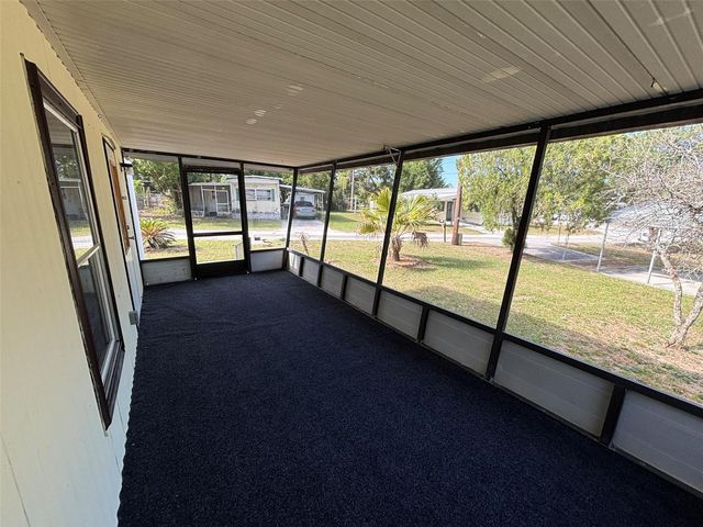 39239 LONGVIEW AVENUE, Zephyrhills, FL 33542
