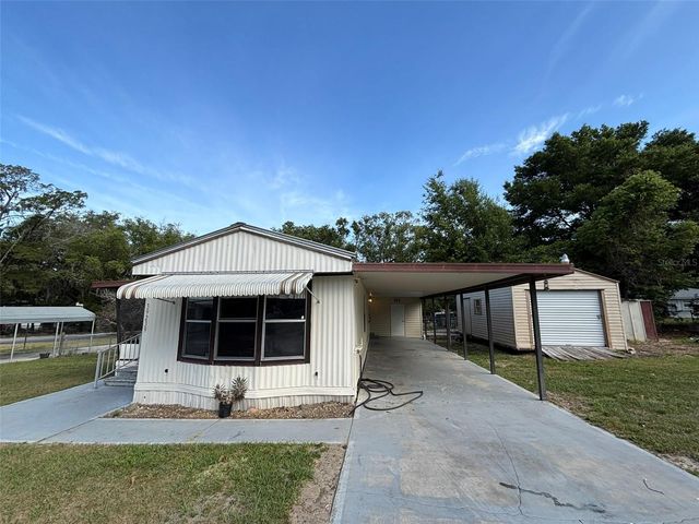 39239 LONGVIEW AVENUE, Zephyrhills, FL 33542