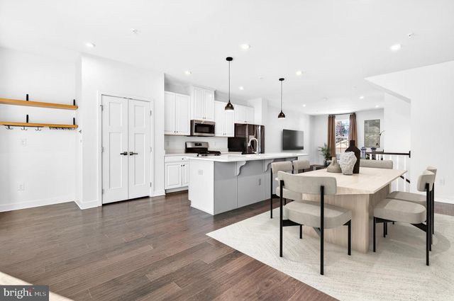 422 E BARNARD ST, West Chester, PA 19382