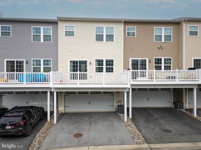 422 E BARNARD ST, West Chester, PA 19382