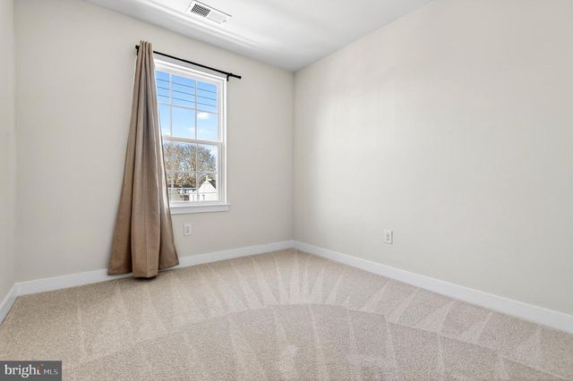 422 E BARNARD ST, West Chester, PA 19382