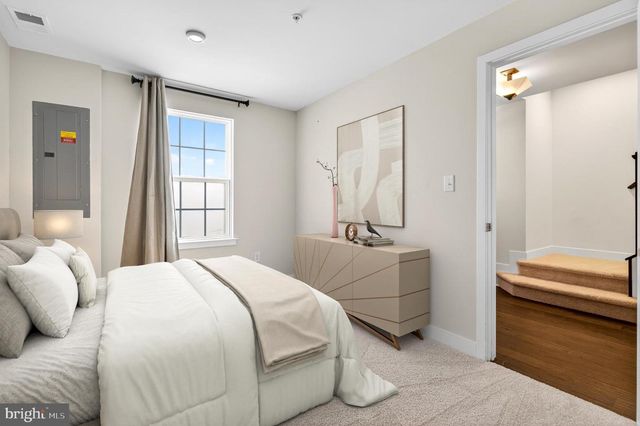 422 E BARNARD ST, West Chester, PA 19382