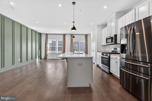 422 E BARNARD ST, West Chester, PA 19382