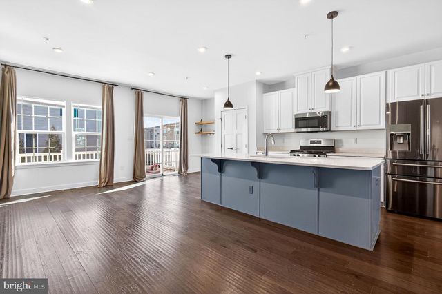 422 E BARNARD ST, West Chester, PA 19382