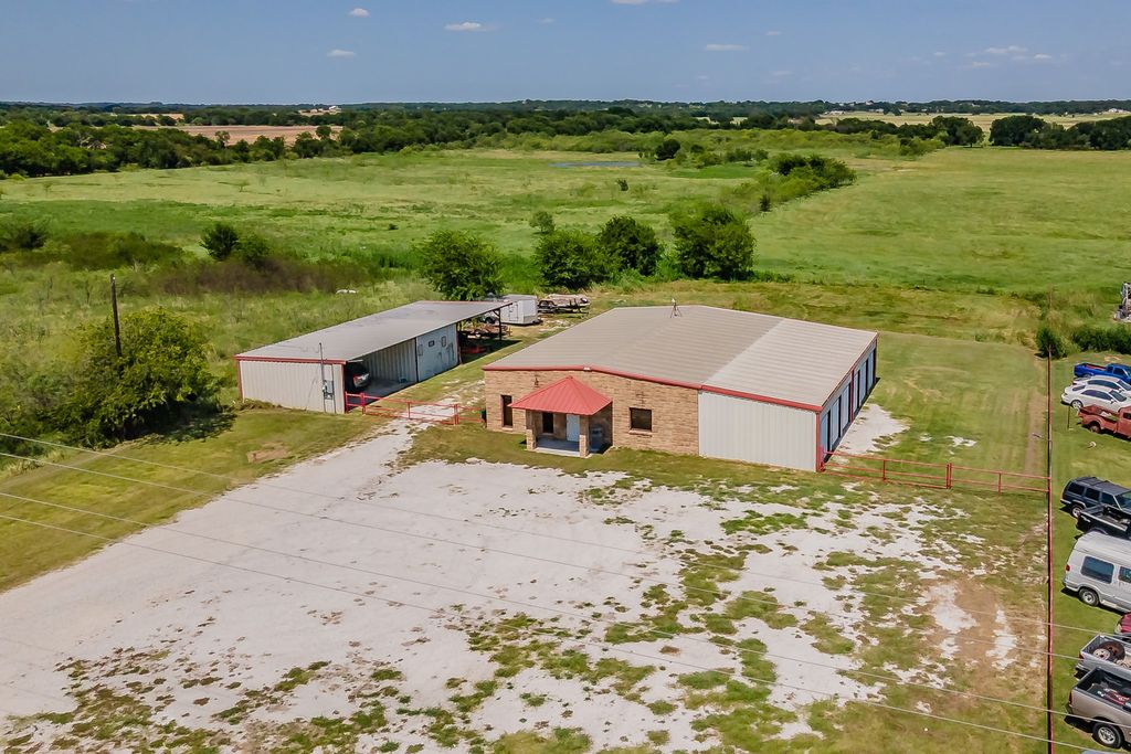 4444 Fm 933 Highway, Whitney, TX 76692