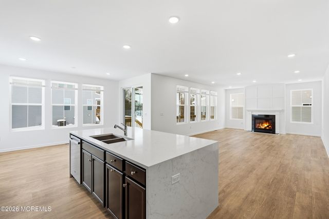 4 Carlisle Court, Howell, NJ 07731