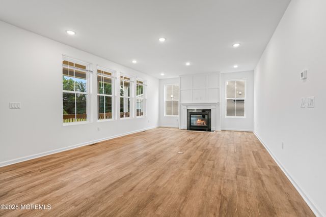 4 Carlisle Court, Howell, NJ 07731