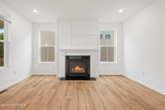 4 Carlisle Court, Howell, NJ 07731