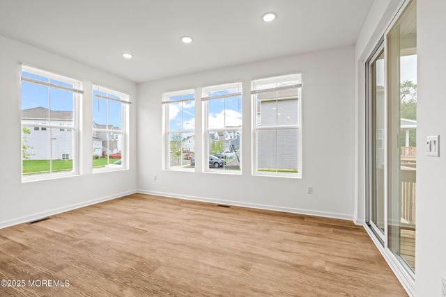 4 Carlisle Court, Howell, NJ 07731