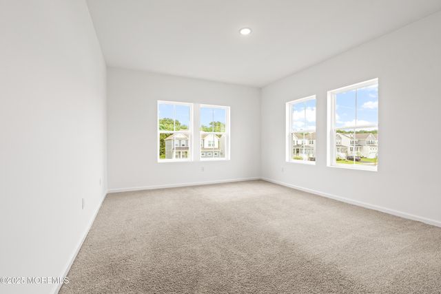 4 Carlisle Court, Howell, NJ 07731