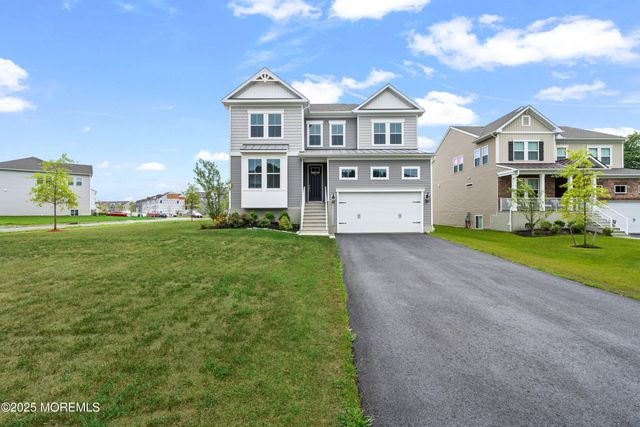 4 Carlisle Court, Howell, NJ 07731