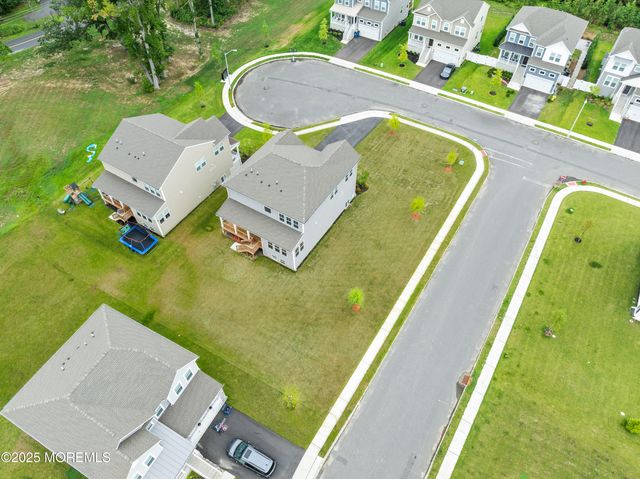 4 Carlisle Court, Howell, NJ 07731