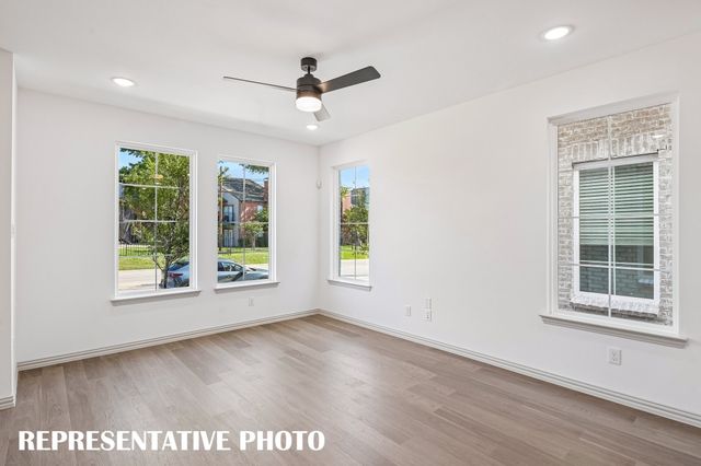 5302 Springlake Parkway, Haltom City, TX 76117