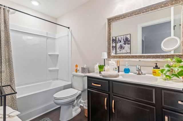 1305 Wykham Park Dr., Myrtle Beach, SC 29579