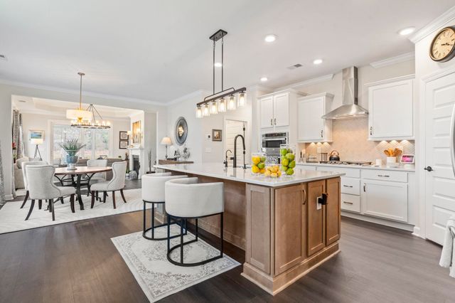 1305 Wykham Park Dr., Myrtle Beach, SC 29579