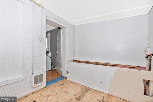 71 BOND ST, Westminster, MD 21157