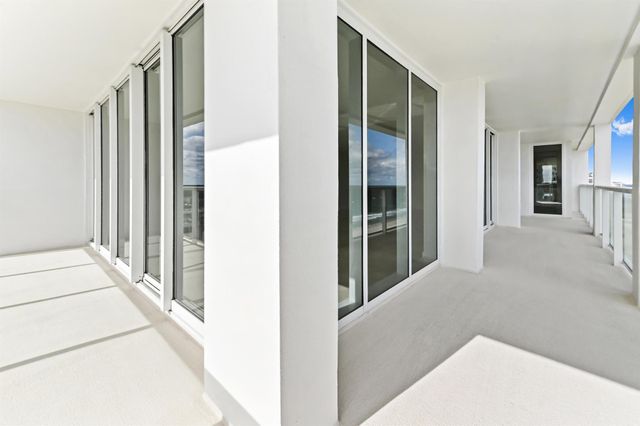 2800 S Ocean Boulevard 11-M, Boca Raton, FL 33432