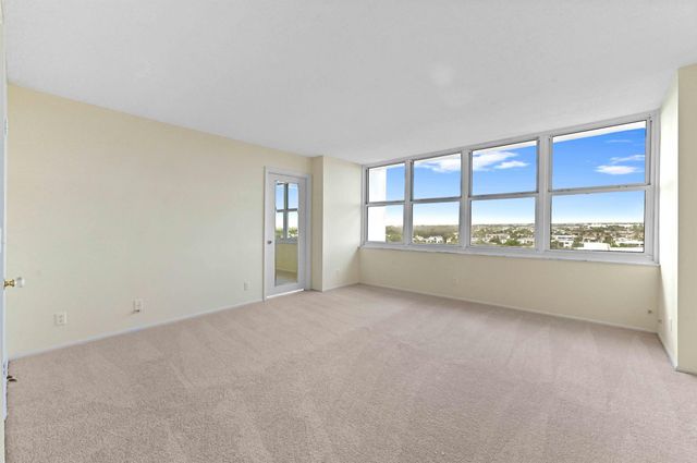 2800 S Ocean Boulevard 11-M, Boca Raton, FL 33432