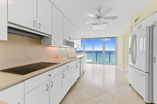 2800 S Ocean Boulevard 11-M, Boca Raton, FL 33432