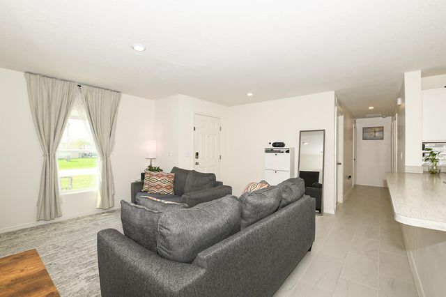 931 SW Sultan Dr, Port St. Lucie, Port St Lucie, FL 34953