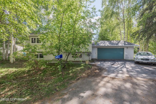 4053 Mallard Way, Fairbanks, AK 99709