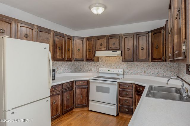 4053 Mallard Way, Fairbanks, AK 99709