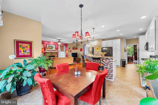 247 CAMBRIDGE PL, Chalfont, PA 18914