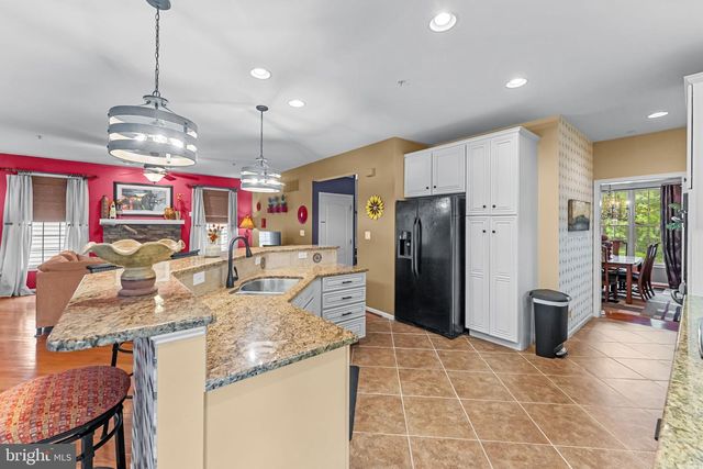 247 CAMBRIDGE PL, Chalfont, PA 18914