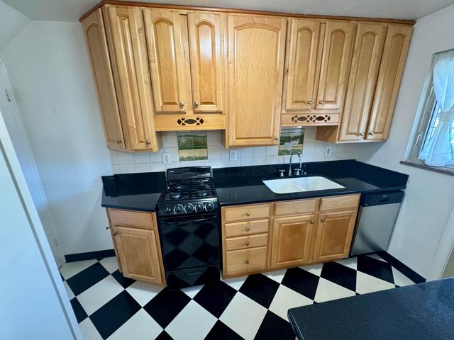 1870 Northwest Boulevard, 8B, Columbus, OH 43212