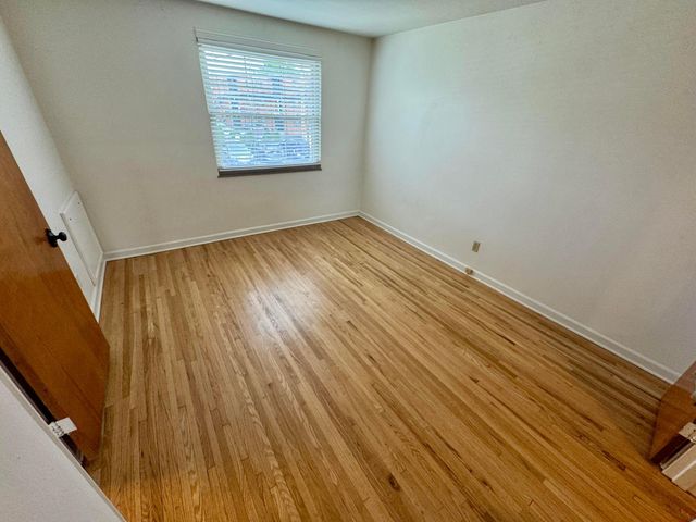 1870 Northwest Boulevard, 8B, Columbus, OH 43212