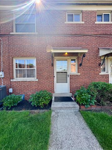 1870 Northwest Boulevard, 8B, Columbus, OH 43212